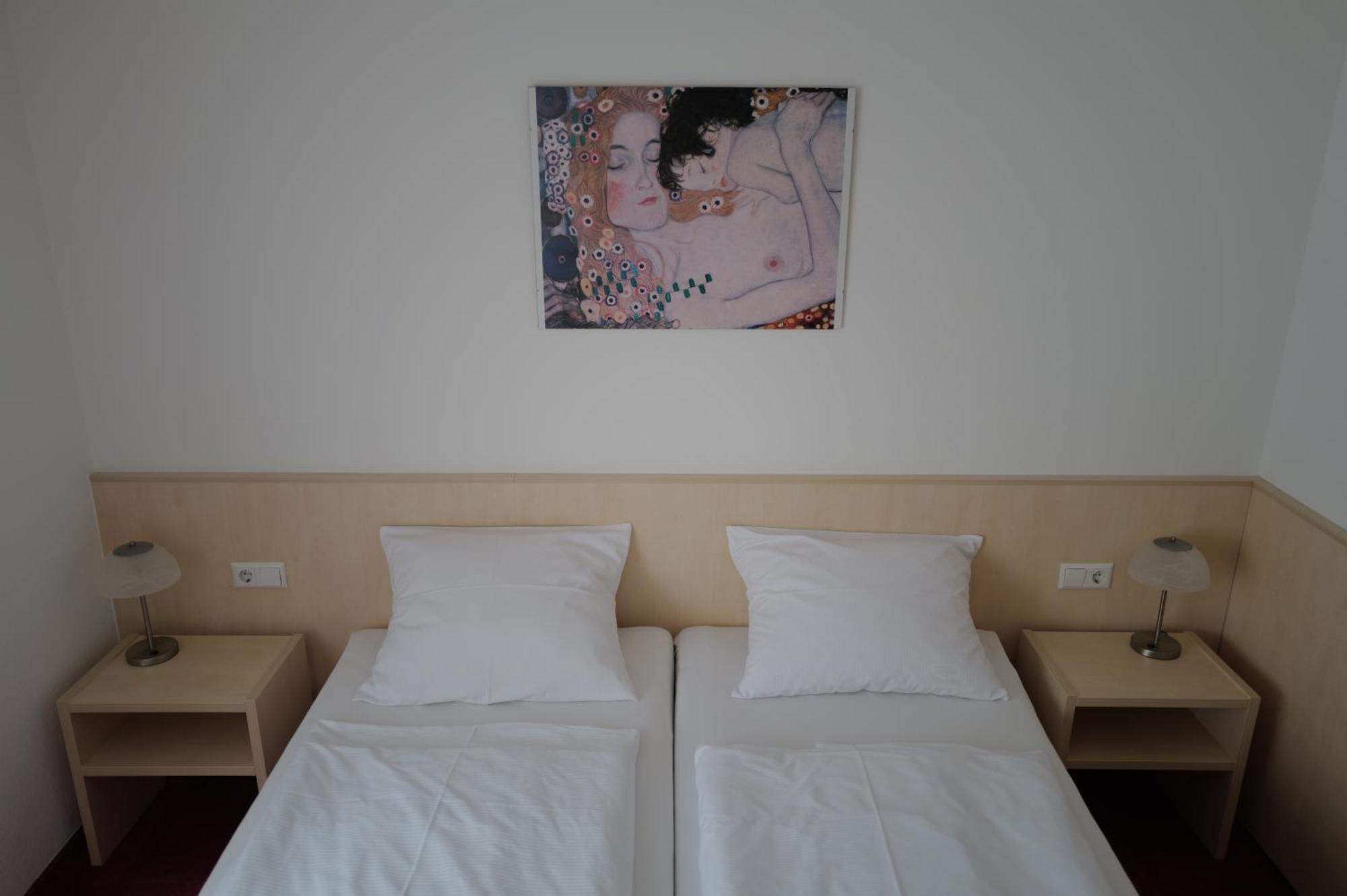 Hotel Am Bad エスリンゲン エクステリア 写真