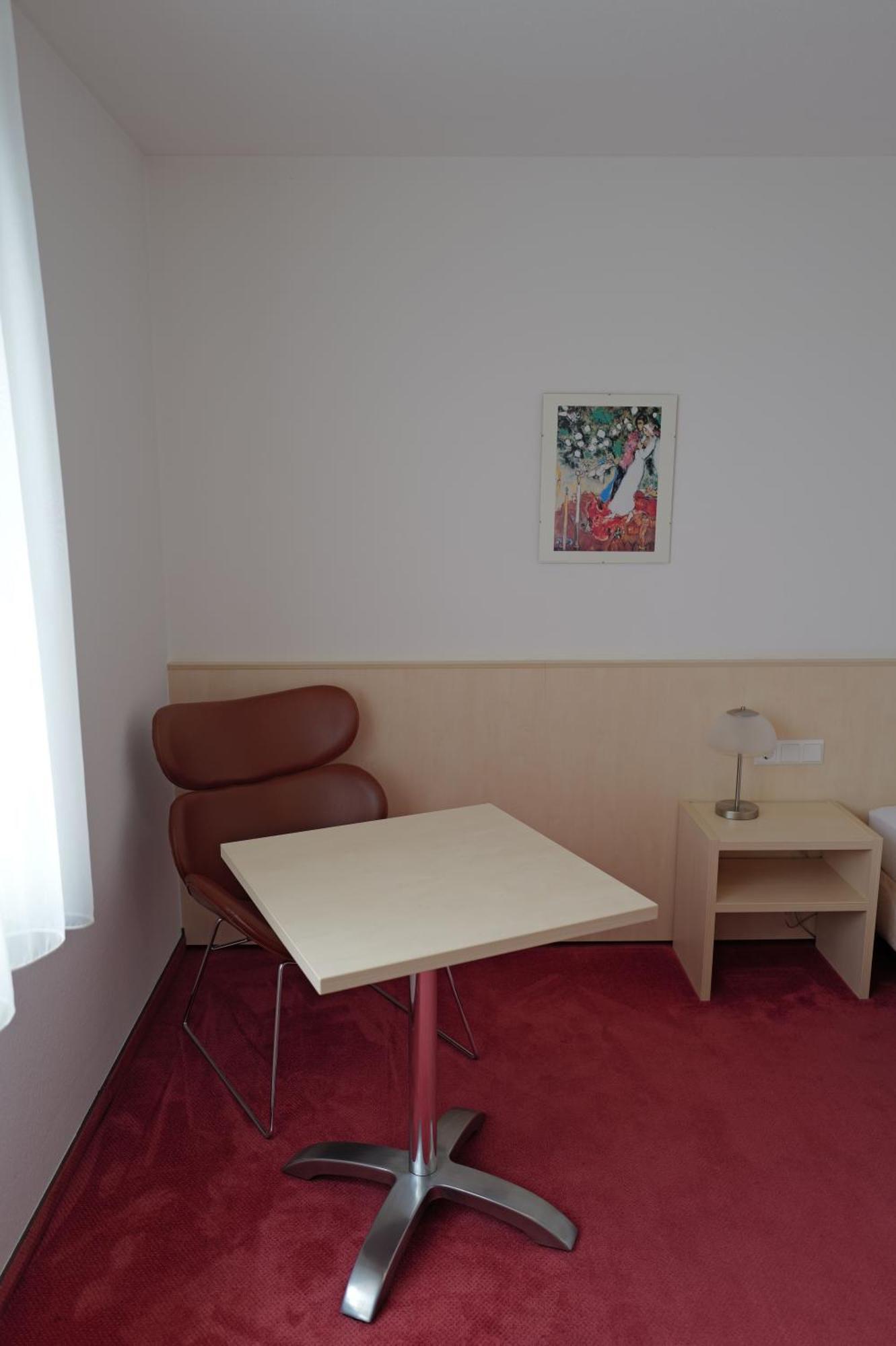 Hotel Am Bad エスリンゲン エクステリア 写真