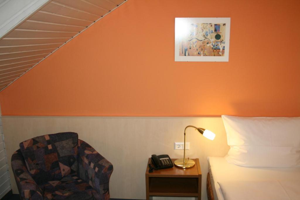 Hotel Am Bad エスリンゲン エクステリア 写真